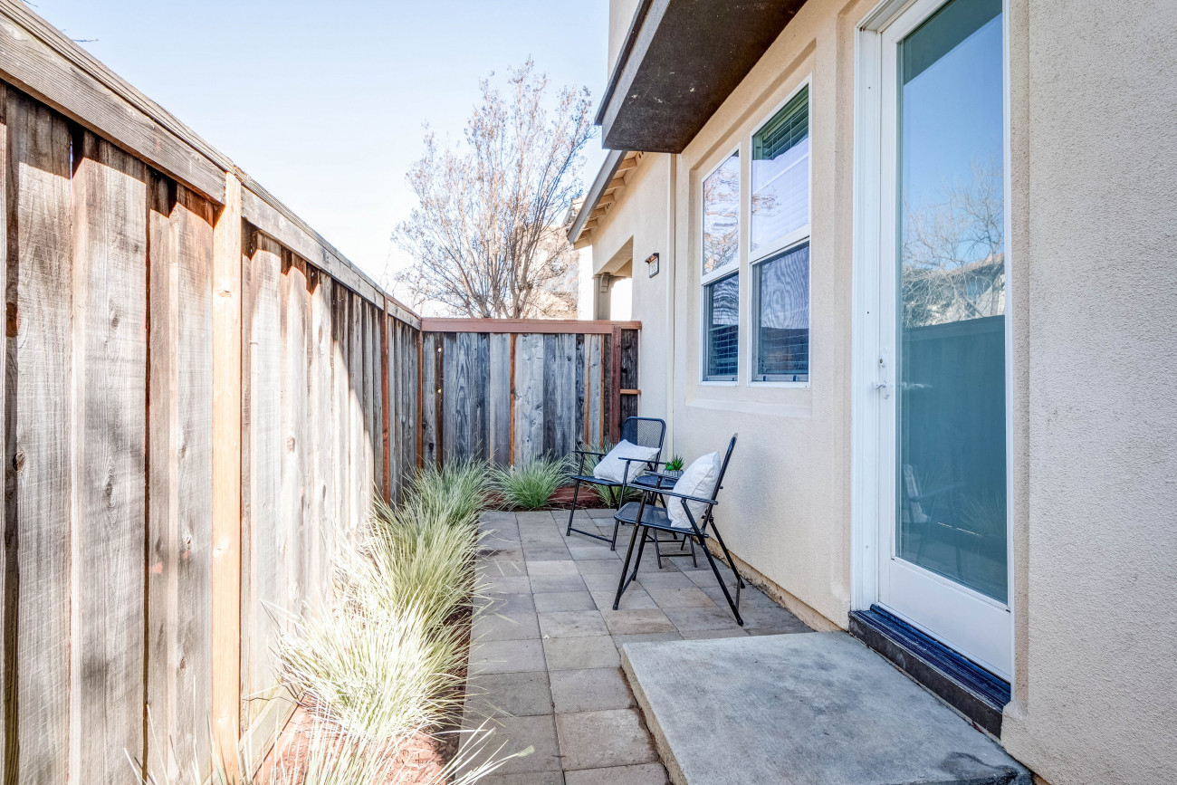 1660 Glenmore-53.jpg